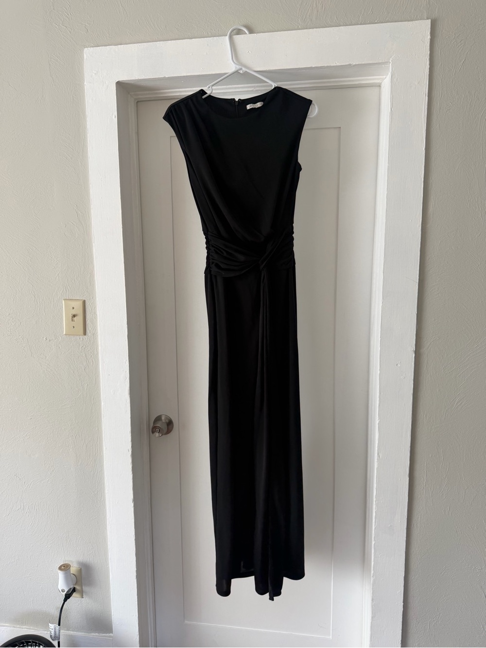 Cato Black Sleeveless Twist-Waist Maxi Gown